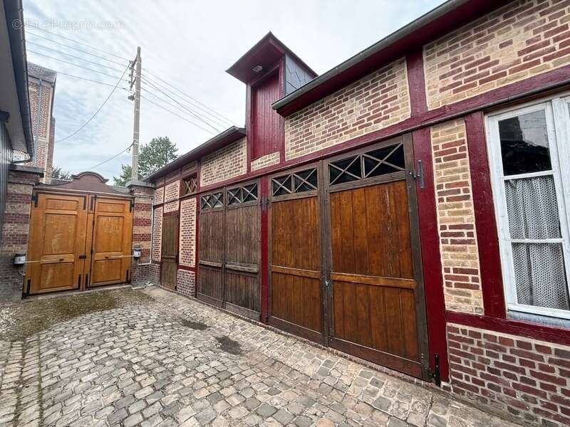 Maison à CAUDEBEC-LES-ELBEUF