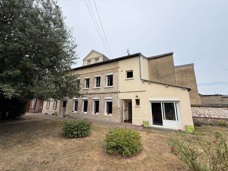 Maison à CAUDEBEC-LES-ELBEUF