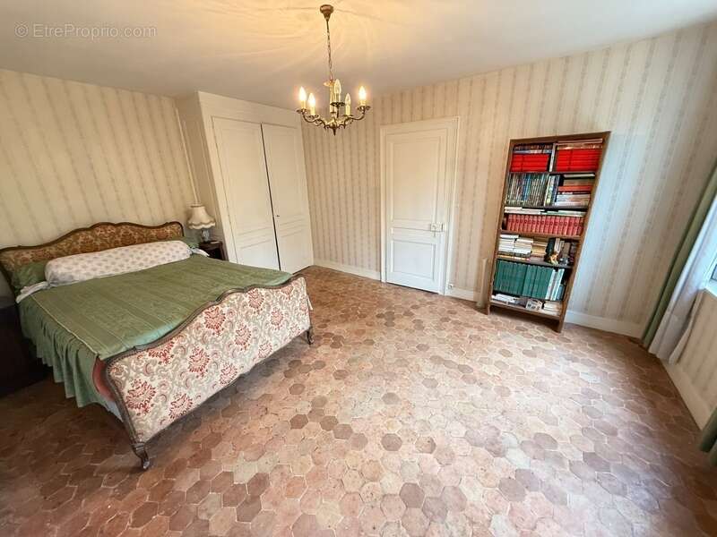 Maison à CAUDEBEC-LES-ELBEUF