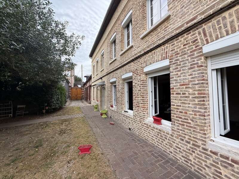 Maison à CAUDEBEC-LES-ELBEUF