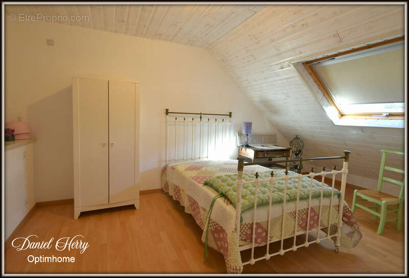 Maison à PLOUGOURVEST