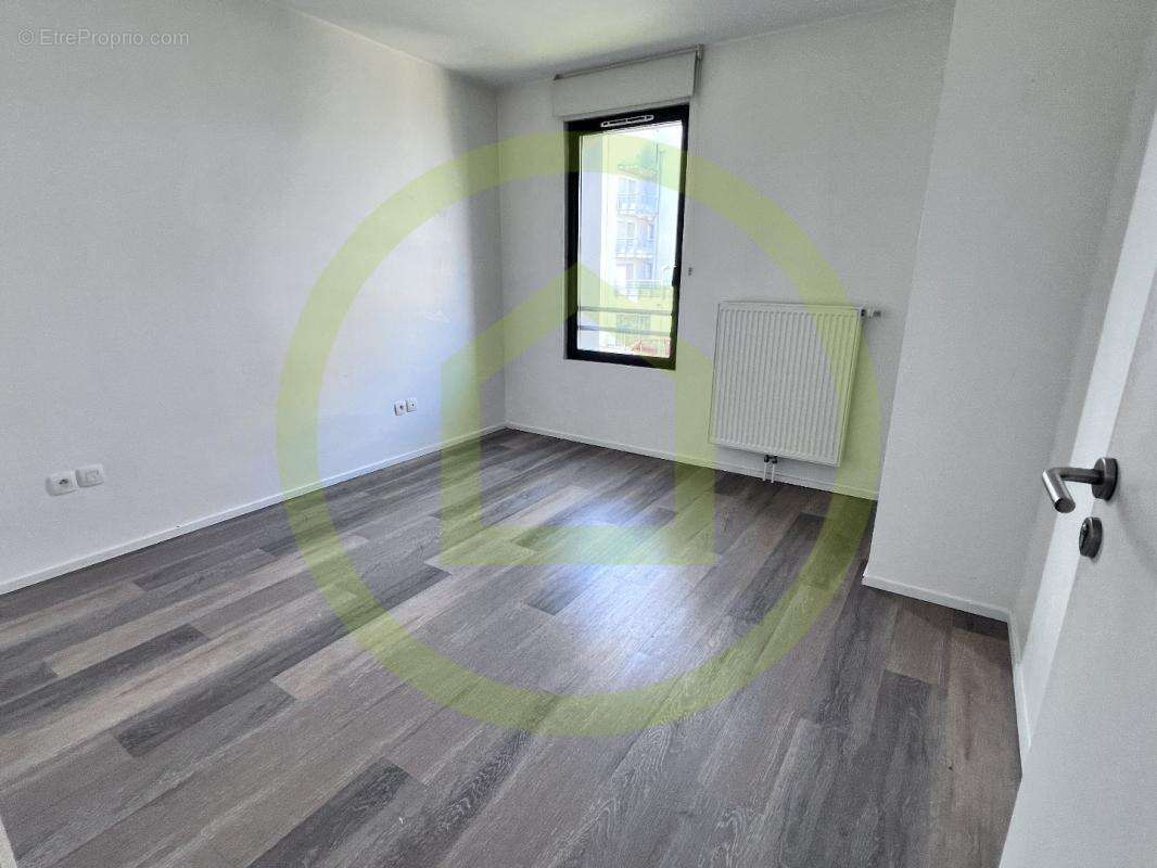 Maison à LES RUES-DES-VIGNES