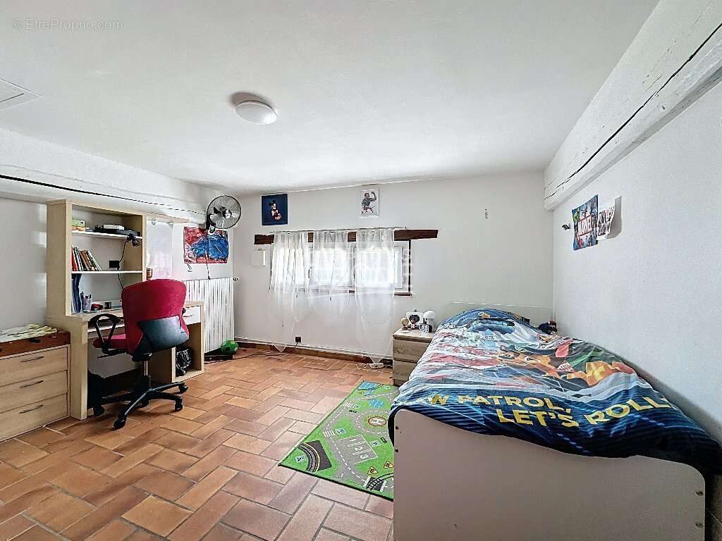 Maison à COULOMMIERS