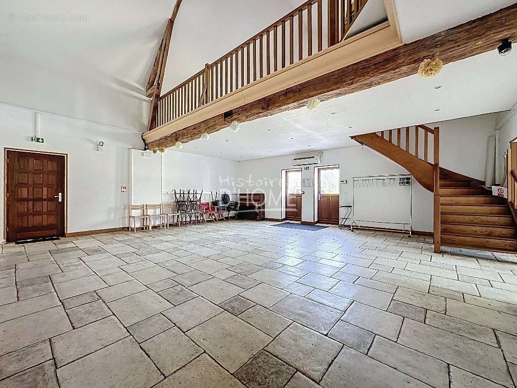 Maison à COULOMMIERS