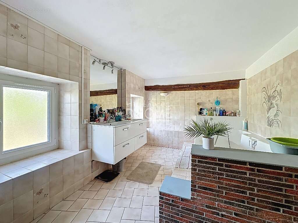 Maison à COULOMMIERS