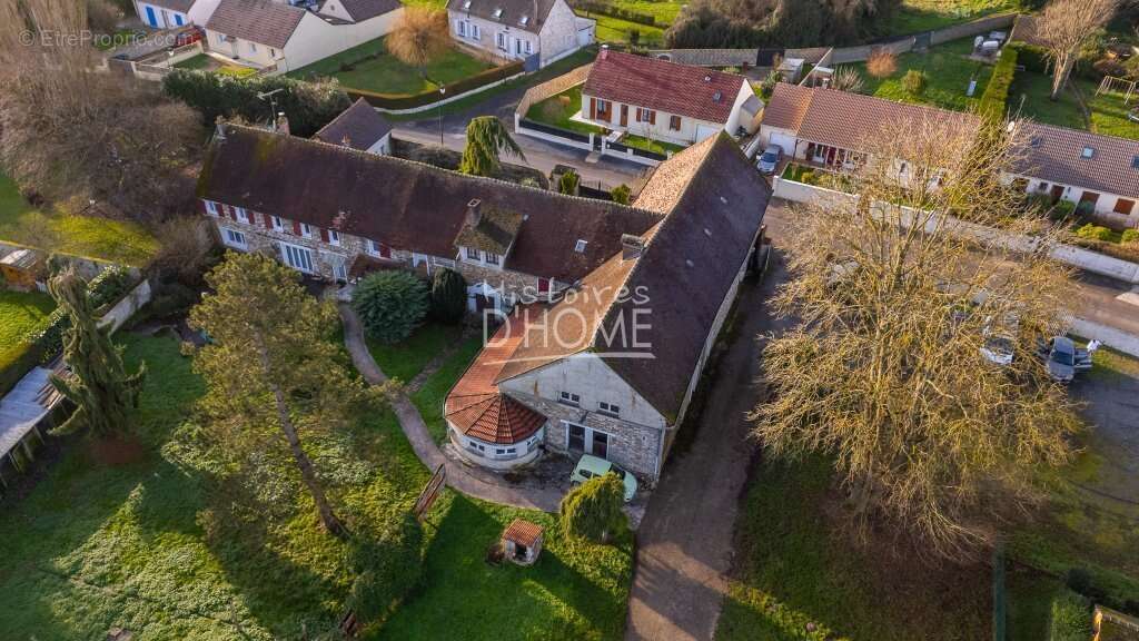 Maison à COULOMMIERS