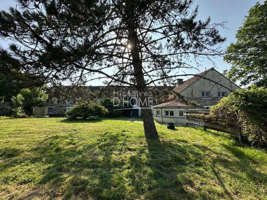 Maison à COULOMMIERS