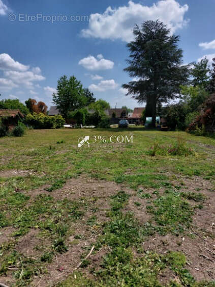 Terrain à LAVENTIE