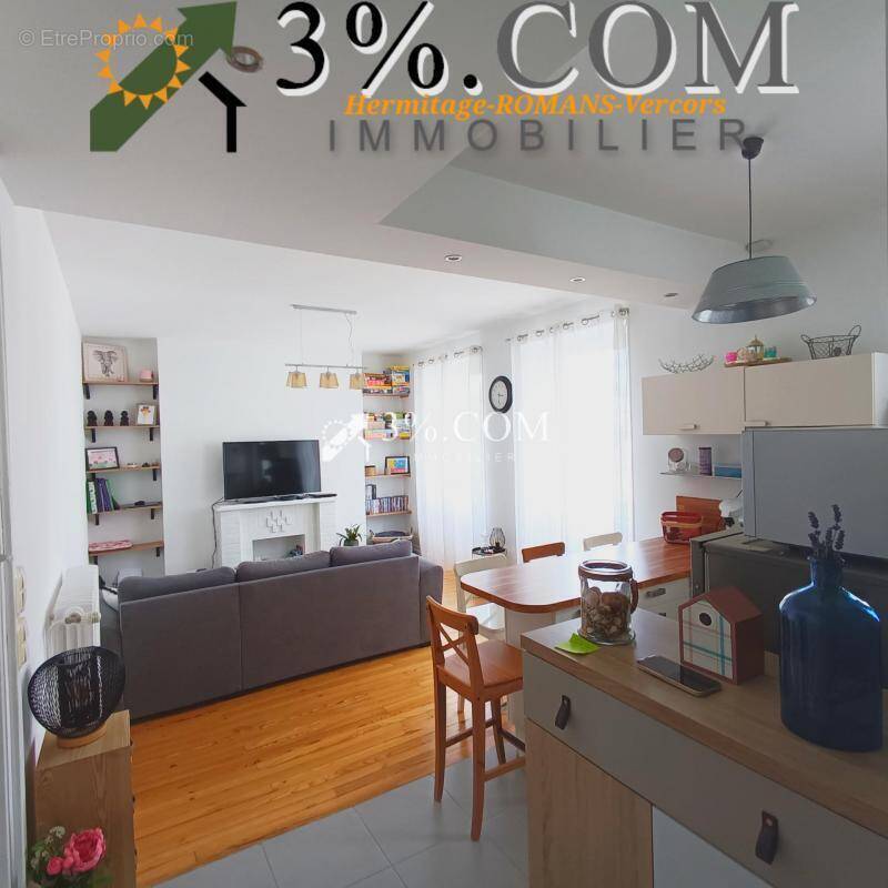 Appartement à BOURG-DE-PEAGE