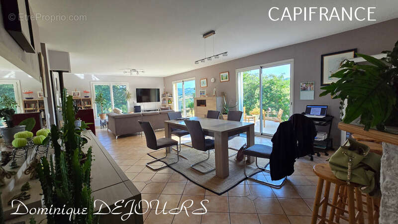 Maison à ISSAMOULENC