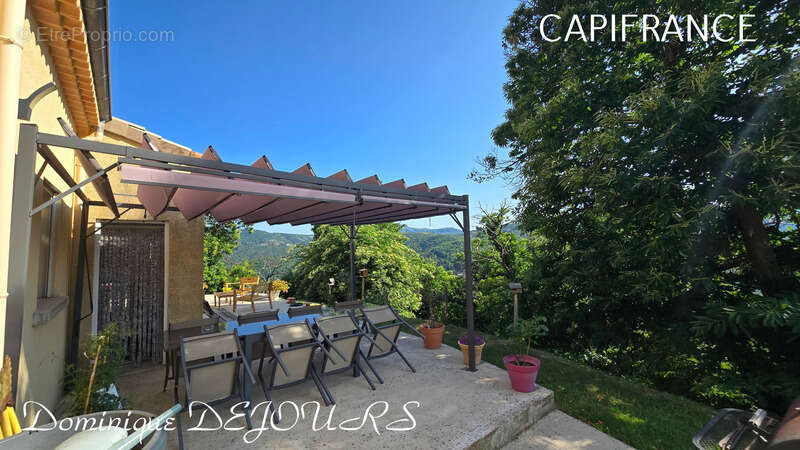 Maison à ISSAMOULENC