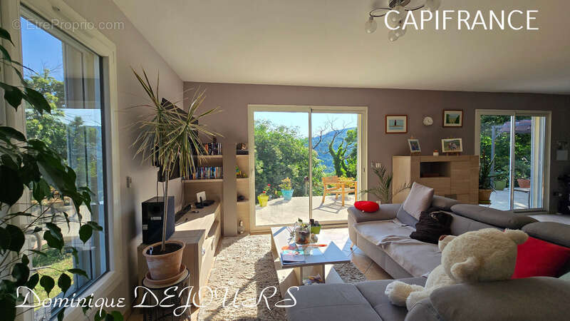 Maison à ISSAMOULENC