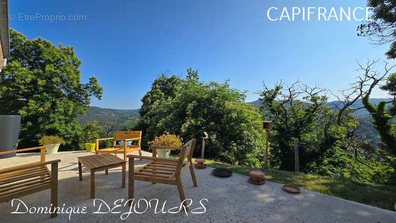 Maison à ISSAMOULENC