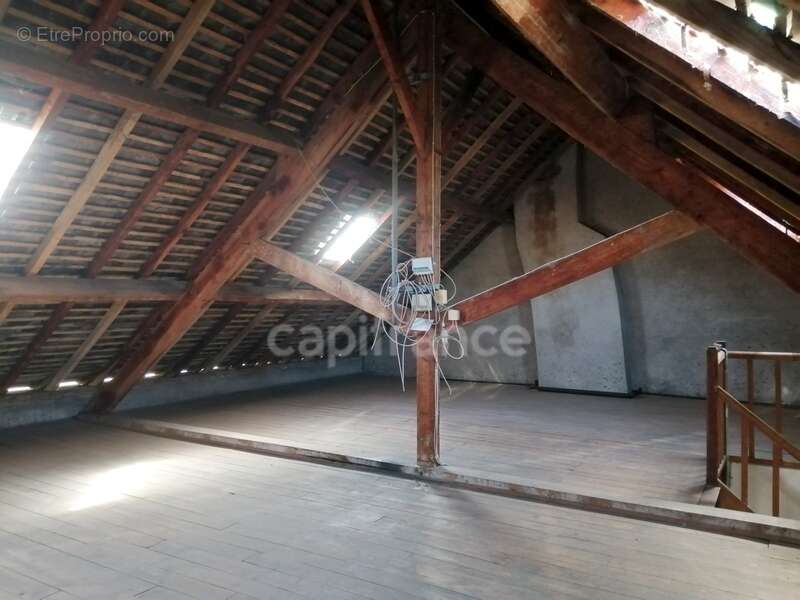 Maison à LOCHE-SUR-INDROIS