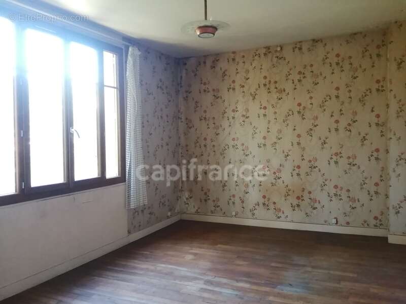 Maison à LOCHE-SUR-INDROIS