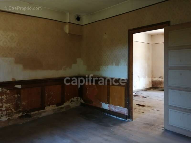 Maison à LOCHE-SUR-INDROIS