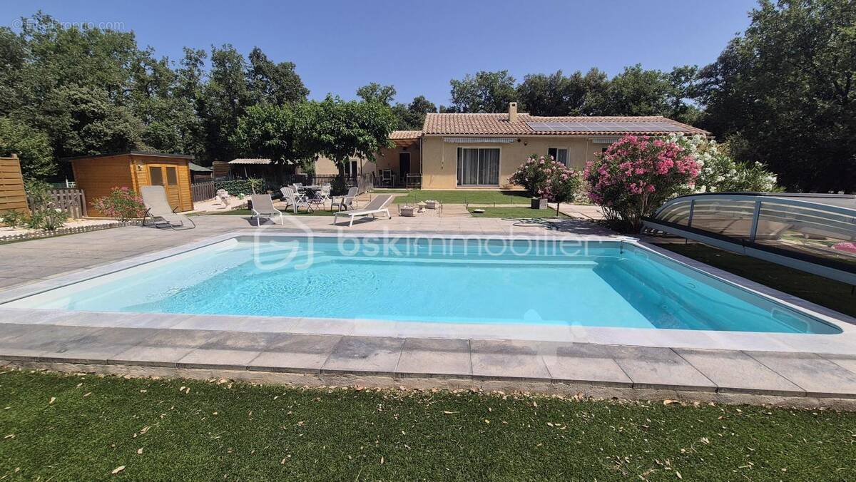 Maison à BESSE-SUR-ISSOLE