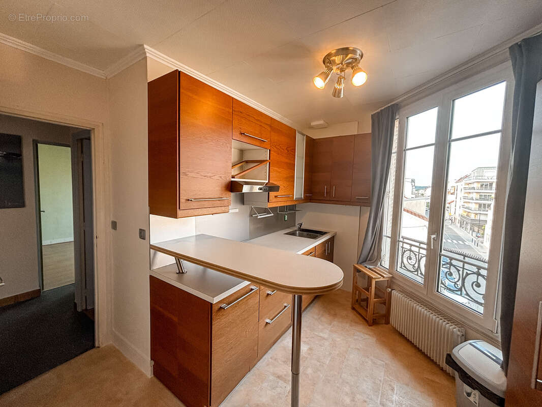 Appartement à SARTROUVILLE