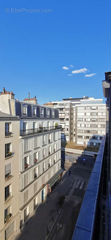 Appartement à PARIS-18E