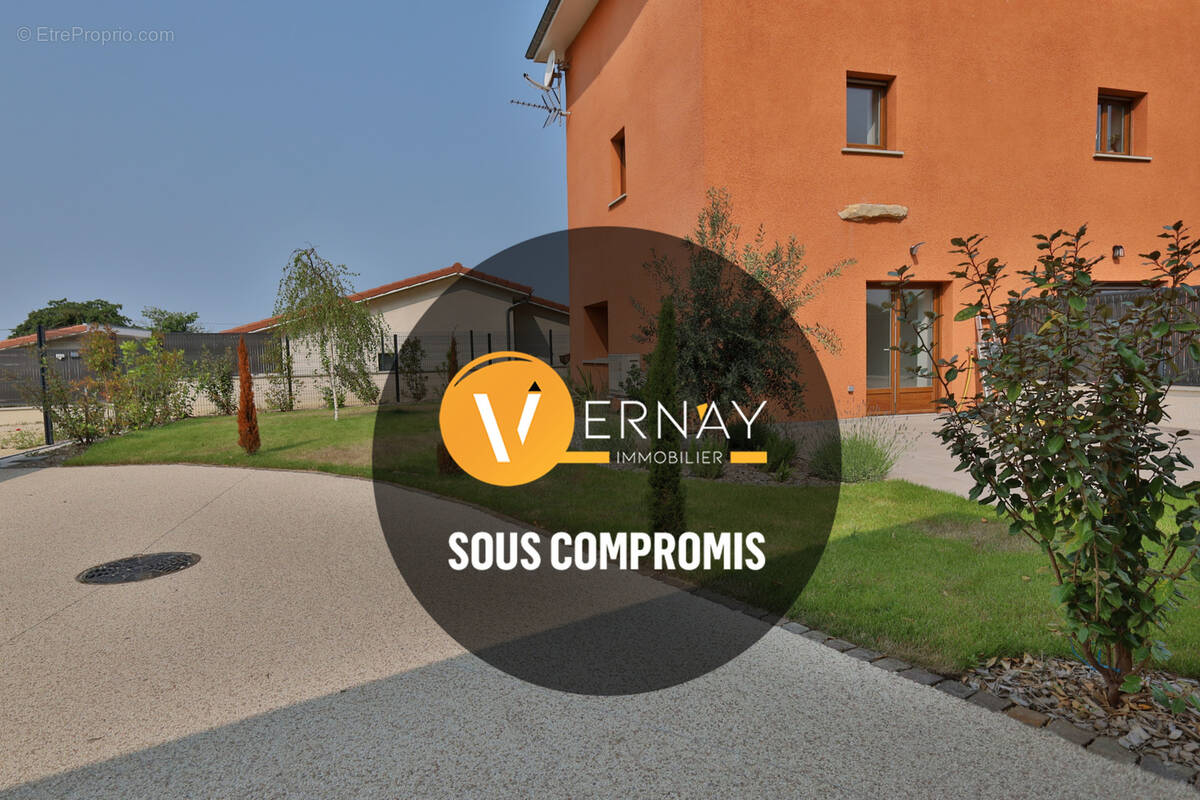 Appartement à OYTIER-SAINT-OBLAS