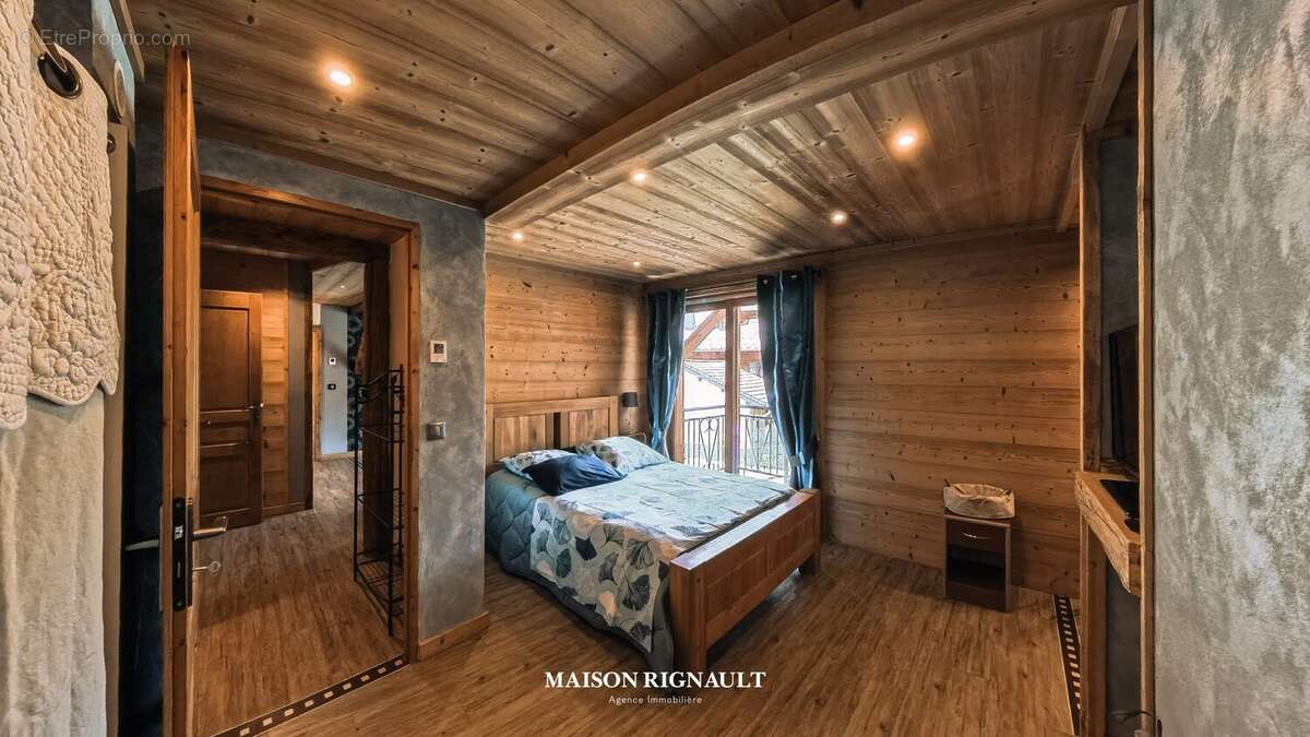 Maison à VILLAROGER