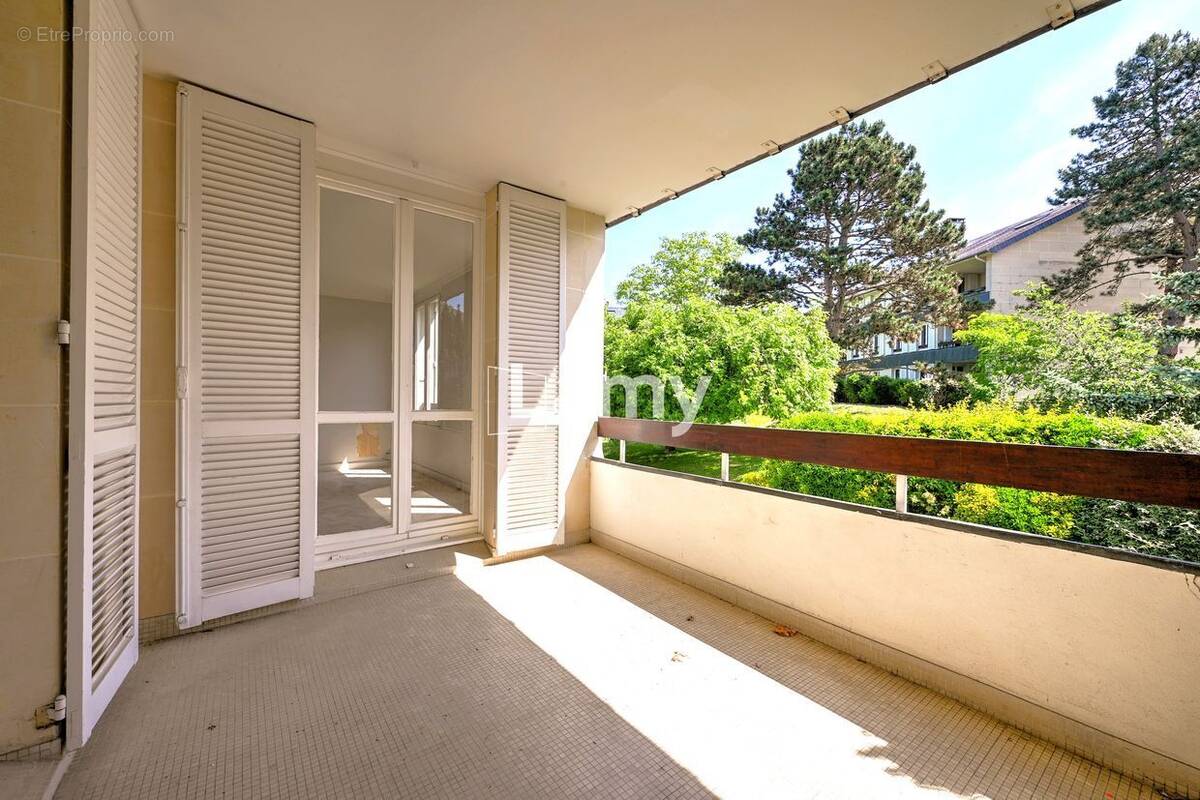 Appartement à LOUVECIENNES