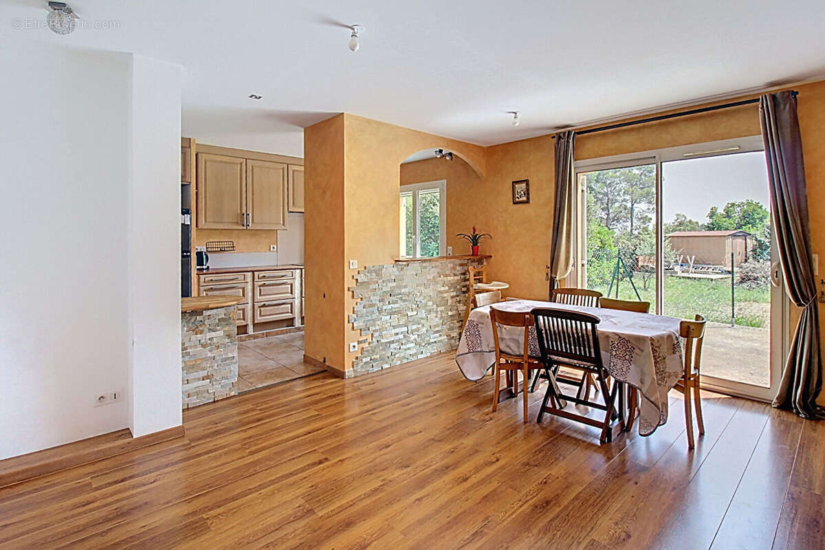 Maison à DRAGUIGNAN