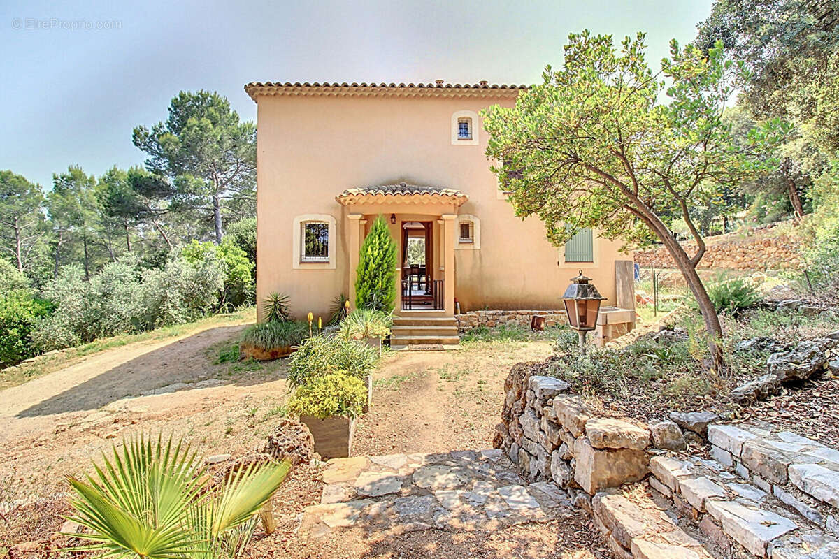 Maison à DRAGUIGNAN