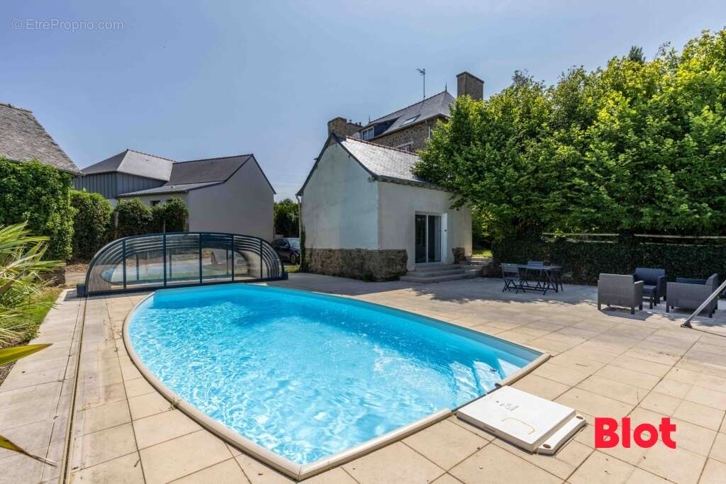 Maison à LOUVIGNE-DE-BAIS