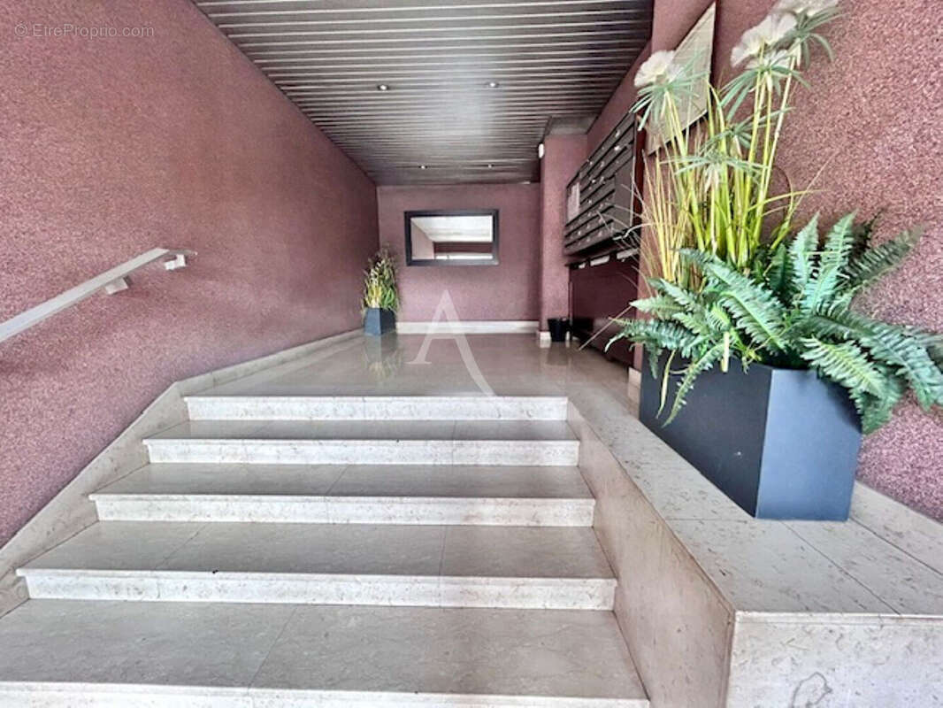 Appartement à LE BOURGET