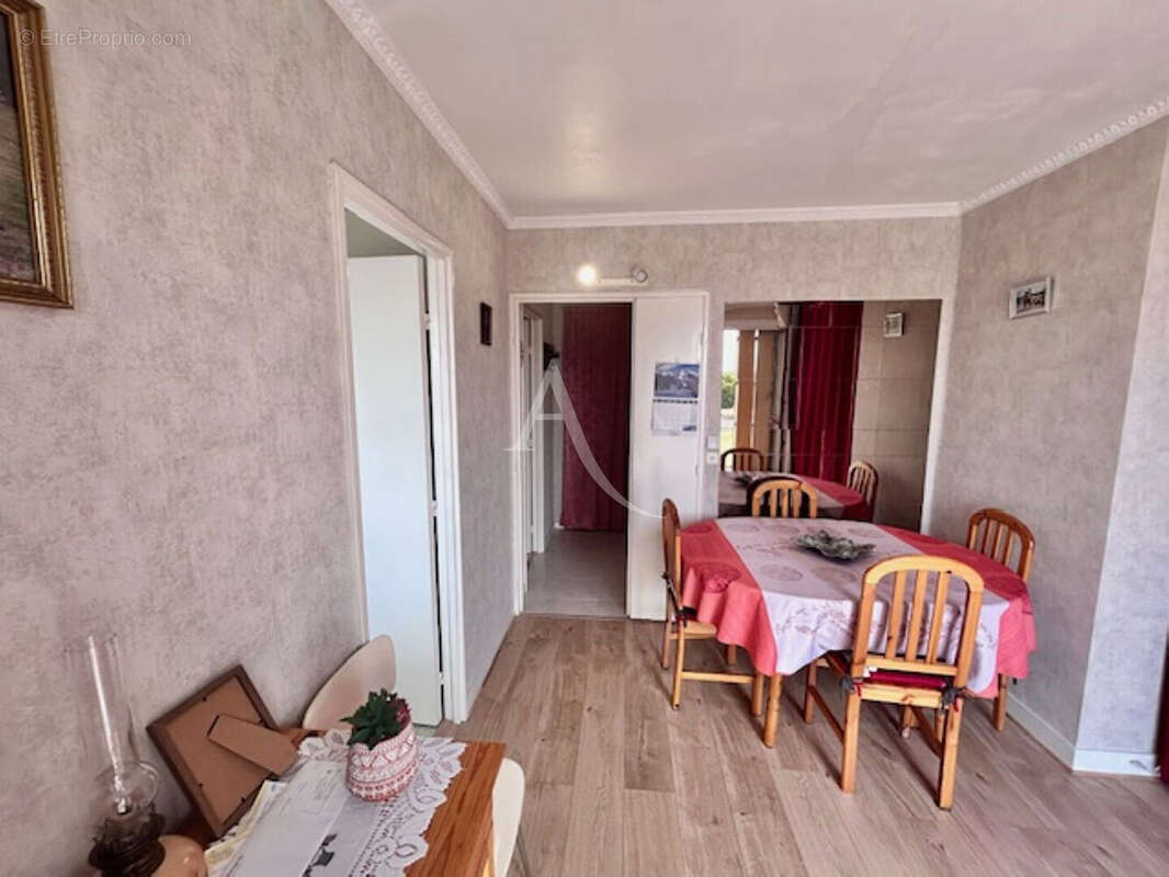 Appartement à LE BOURGET