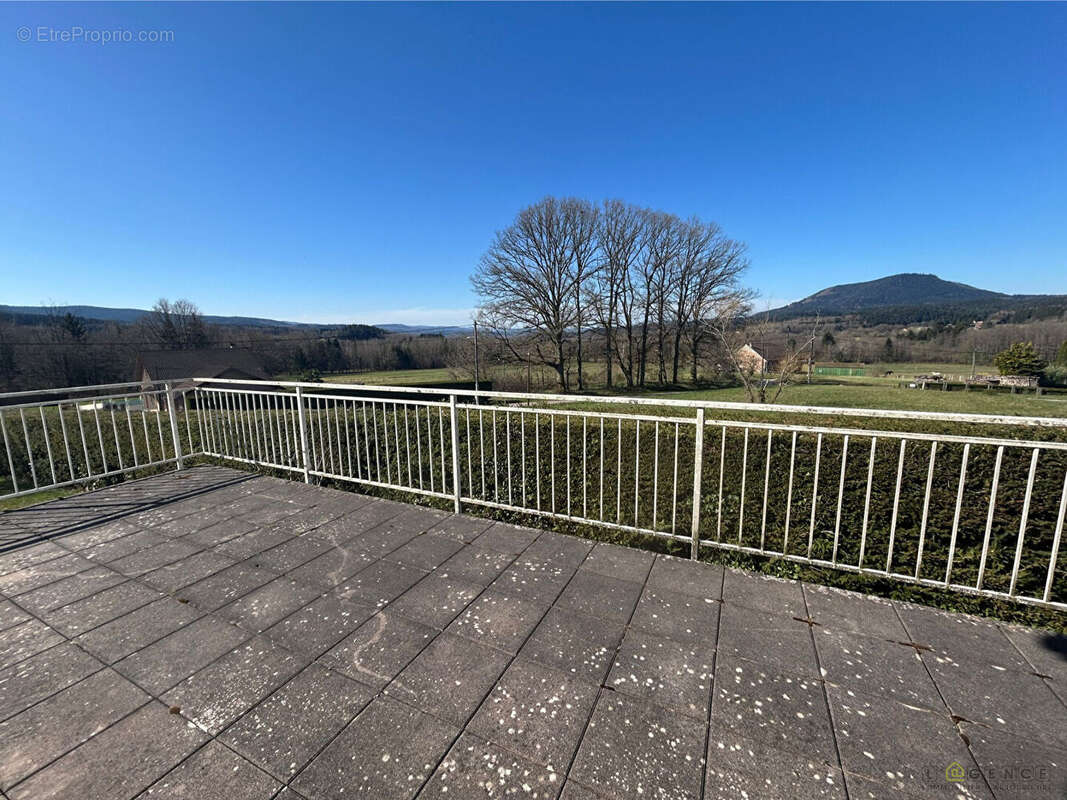 Maison à PROVENCHERES-SUR-FAVE