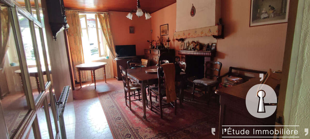 Maison à LA BACONNIERE