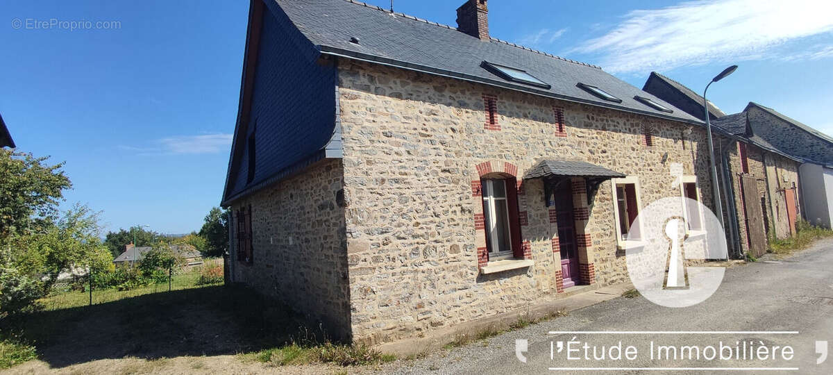 Maison à LA BACONNIERE