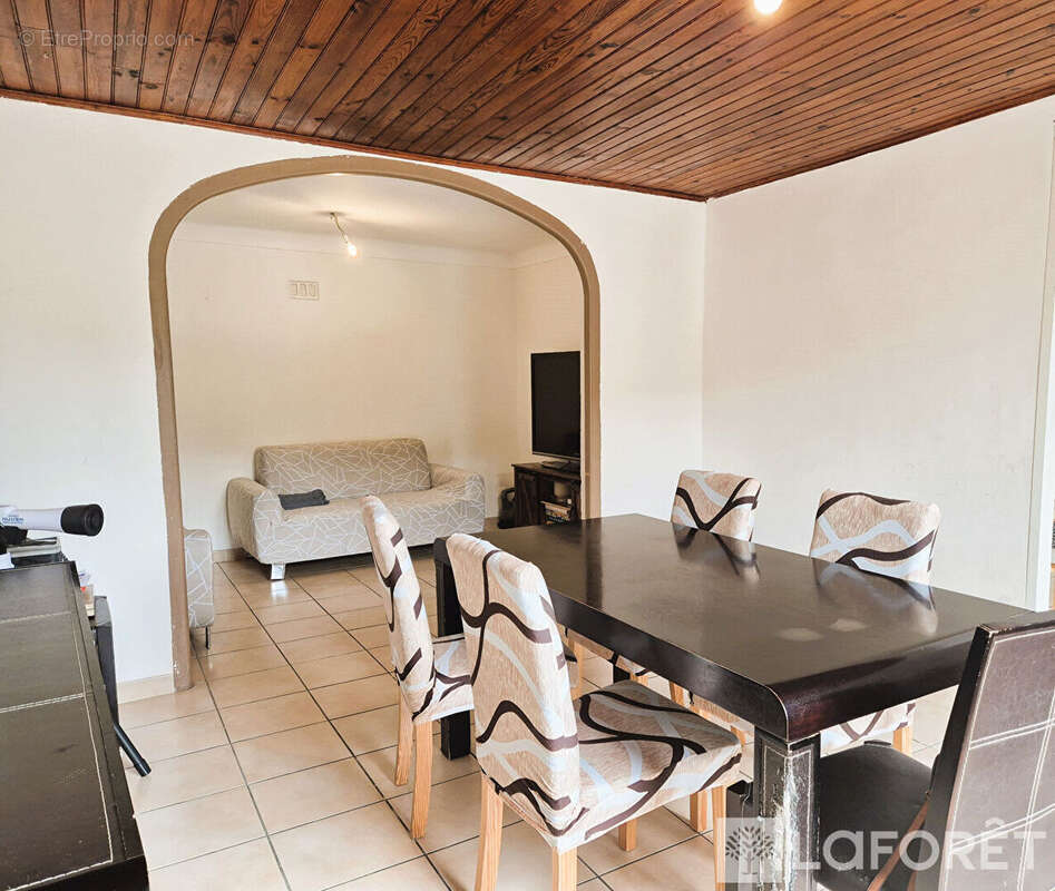 Maison à MARQUIXANES