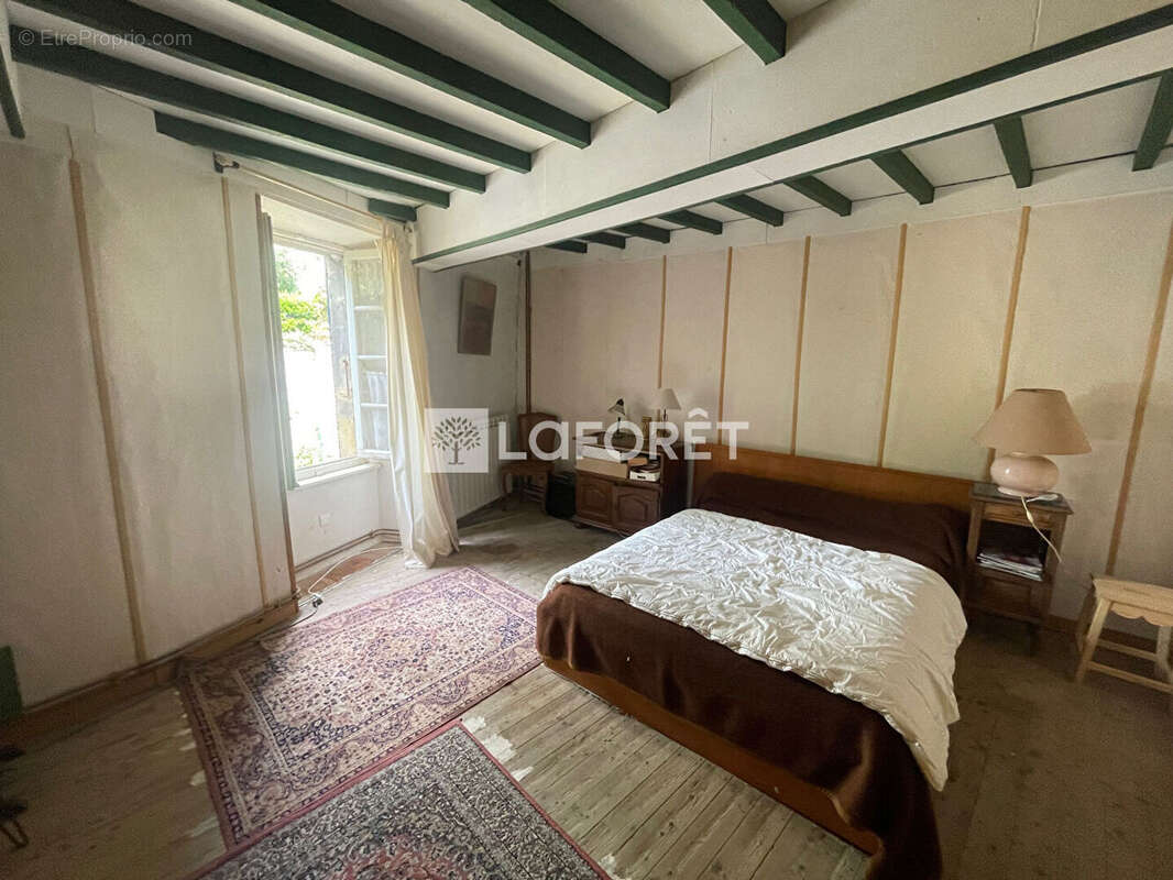 Maison à GAJA-LA-SELVE