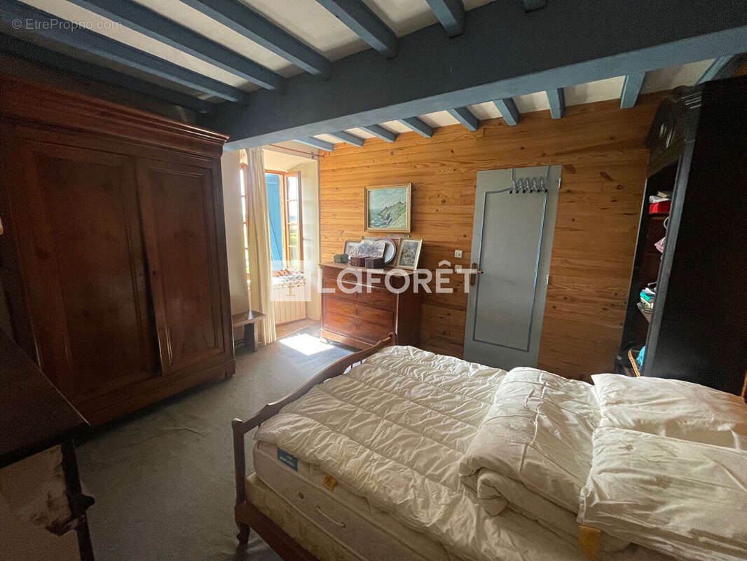 Maison à GAJA-LA-SELVE