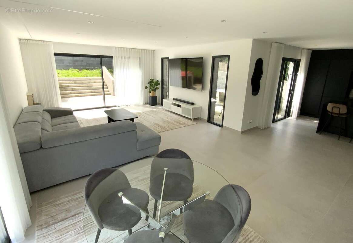 Photo 3 - Maison à VILLEFRANCHE-SUR-SAONE