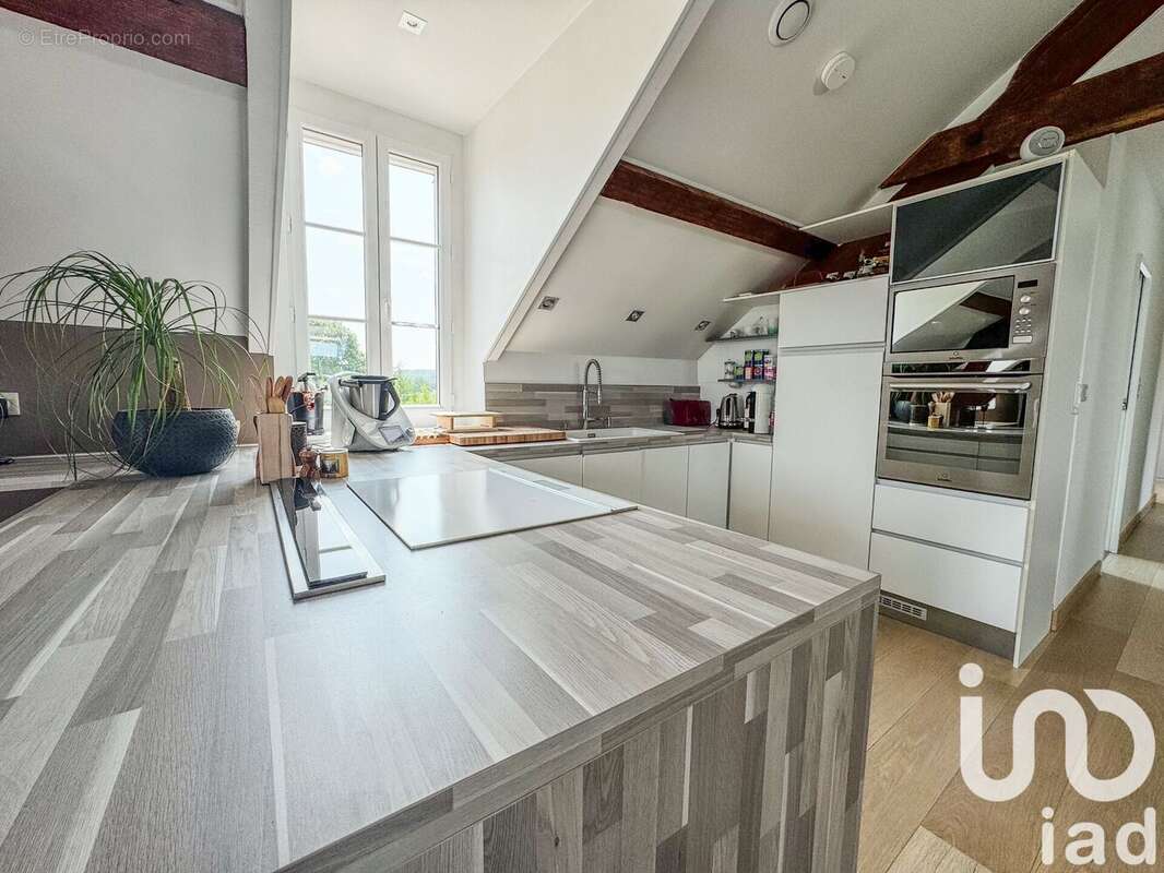 Photo 4 - Appartement à CRECY-LA-CHAPELLE