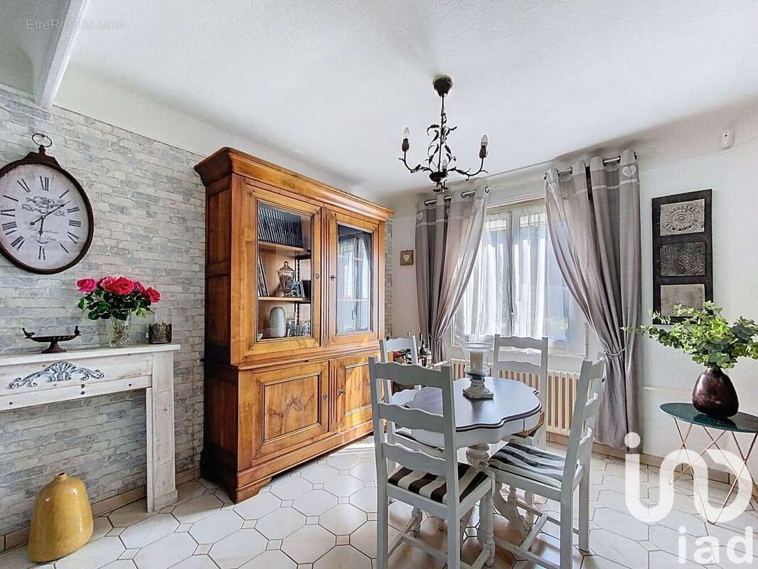 Photo 2 - Maison à UZEL