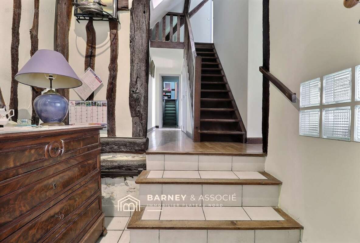 Maison à ARNIERES-SUR-ITON