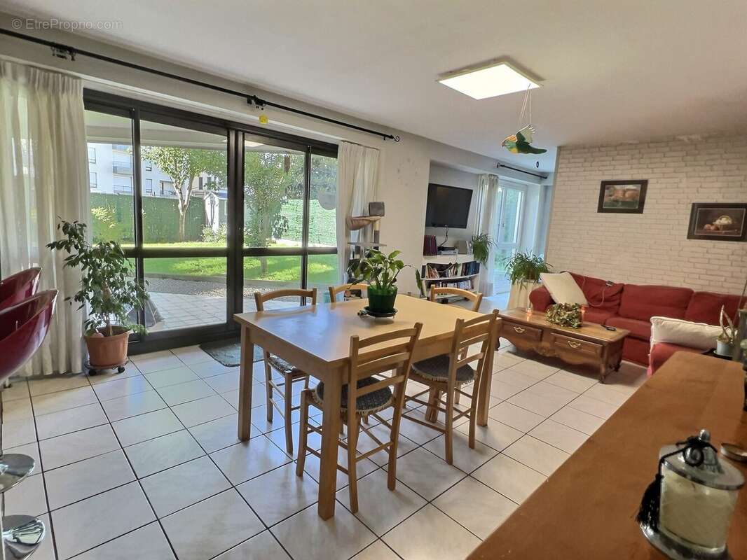 Appartement à NEUILLY-SUR-MARNE