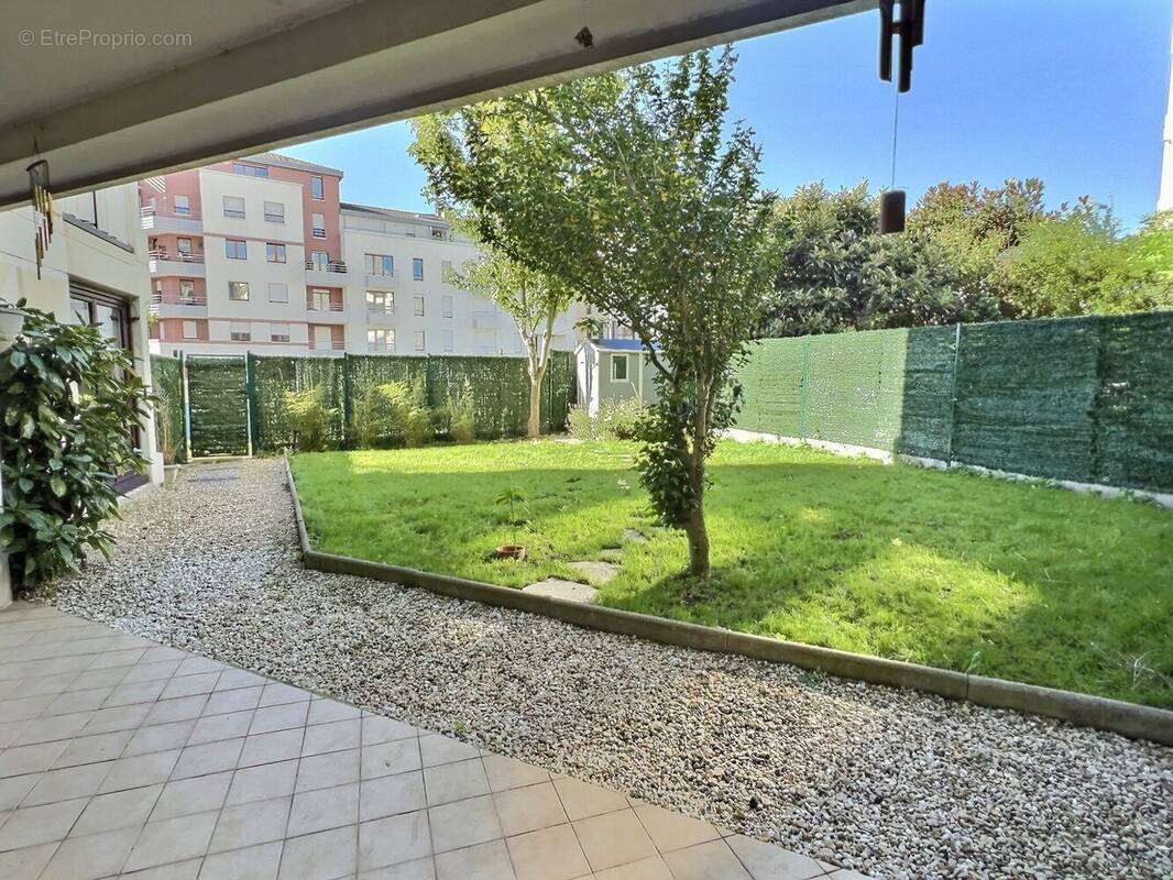 Appartement à NEUILLY-SUR-MARNE