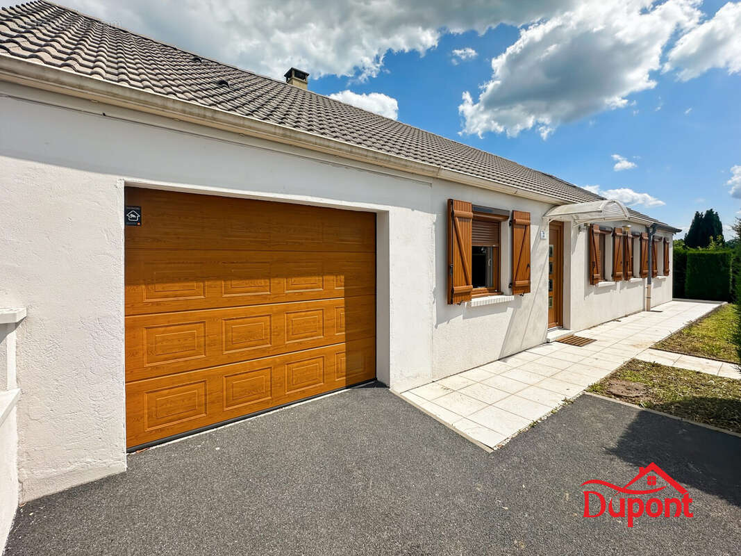 Maison à LES MAZURES