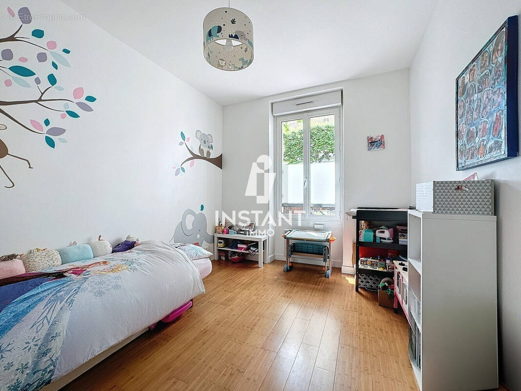 Photo Actuelle - Appartement à CHARENTON-LE-PONT