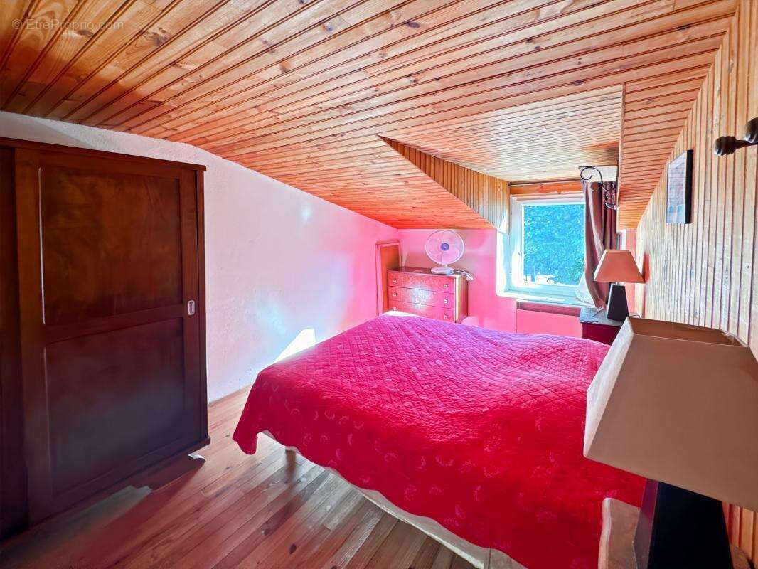 Maison à SAINT-ASTIER