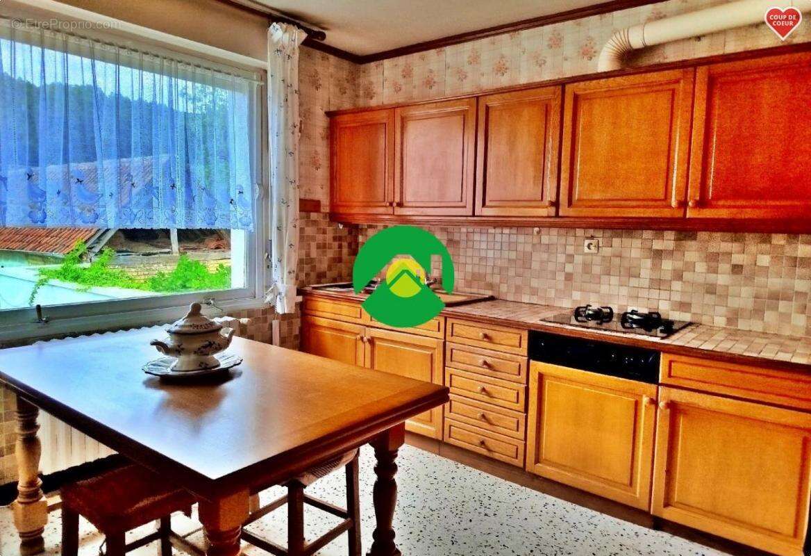 Maison à CAMPIGNEULLES-LES-GRANDES