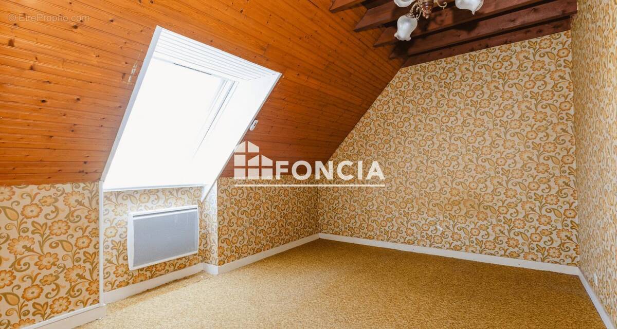 Maison à SAINT-JACQUES-DE-LA-LANDE