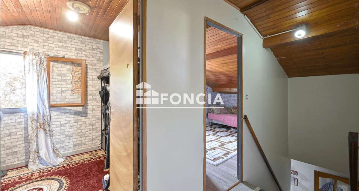 Maison à MONTMELIAN