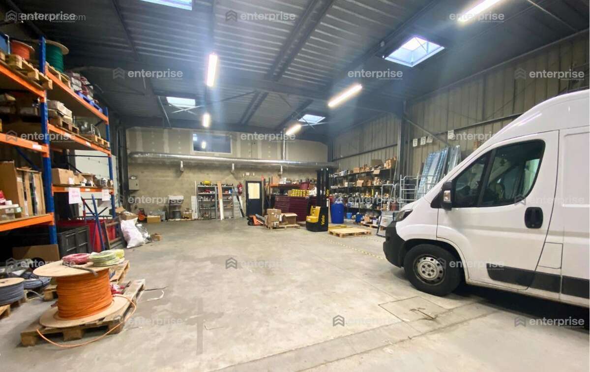 Commerce à SAINT-MAXIMIN